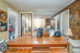 2733 Southwest Boulevard - Photo 10
