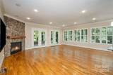 5888 Hidden Oaks Lane - Photo 37