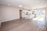 318 Hazelwood Circle - Photo 6