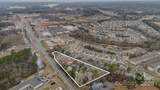 882 & 890 River Highway - Photo 1