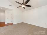 5011 Sharon Road - Photo 8