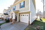 101 Monmouth Way - Photo 1