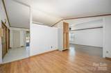 127 Barry Oak Road - Photo 6