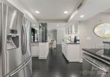 2445 Selwyn Avenue - Photo 21