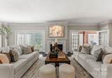 2445 Selwyn Avenue - Photo 7