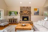 1676 Sherwood Court - Photo 16