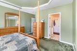 4039 Holly Villa Circle - Photo 15