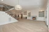 2924 Sharon View Road - Photo 16