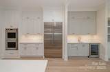 2924 Sharon View Road - Photo 8