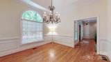 9101 Oak Bluff Court - Photo 24