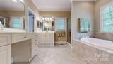 9101 Oak Bluff Court - Photo 31