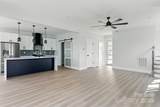 35 Robin Street - Photo 7