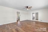 3015 North Center Street - Photo 9