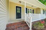 185 Hunters Point Drive - Photo 2