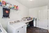 804 Yorkshire Drive - Photo 14