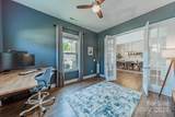 1107 Castle Road - Photo 9