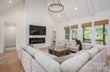 115 Woodward Way - Photo 9
