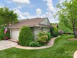 112 Deerlake Drive - Photo 2