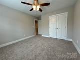 2012 Crown Point Drive - Photo 31