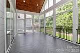 1061 The Glen Street - Photo 15