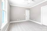 1061 The Glen Street - Photo 22