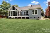1061 The Glen Street - Photo 35