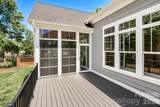 1061 The Glen Street - Photo 37