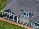 1061 The Glen Street - Photo 43