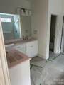 1061 The Glen Street - Photo 8