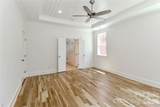 1061 The Glen Street - Photo 10
