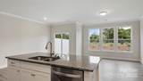 318 Creekview Road - Photo 4