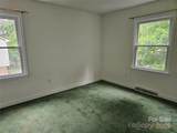 7608 Surreywood Place - Photo 17