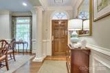 525 Queens Road - Photo 2