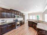537 Montgrove Place - Photo 14