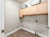 537 Montgrove Place - Photo 18