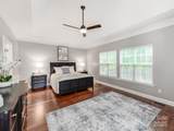 537 Montgrove Place - Photo 20