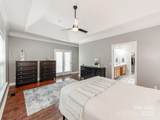 537 Montgrove Place - Photo 22