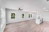1407 7th Street - Photo 3