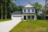 512 Beverly Circle - Photo 1