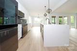 29 Robin Street - Photo 18