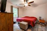 812 Kings Road - Photo 11
