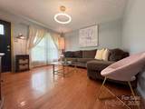 22 King Arthur Place - Photo 4