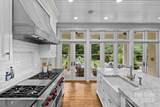1579 Queens Road - Photo 15