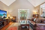 7612 Maple Bluff Lane - Photo 10