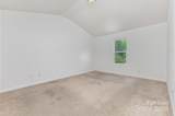 1404 Waylon Avenue - Photo 9