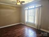 323 Wendover Drive - Photo 11