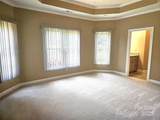 323 Wendover Drive - Photo 18