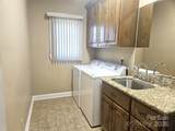 323 Wendover Drive - Photo 33