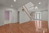 322 Oakview Drive - Photo 12