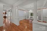 322 Oakview Drive - Photo 14